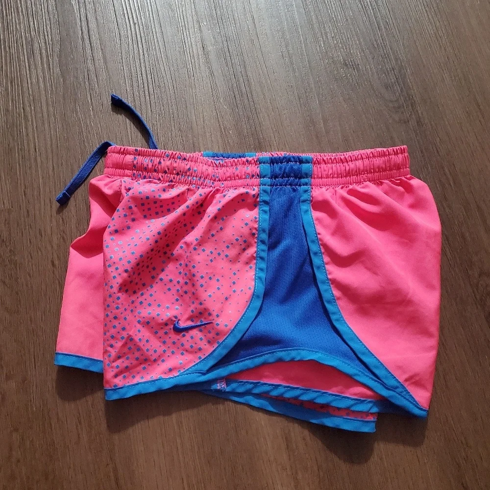 Nike DRI-FIT Short for girl 6/8 year's